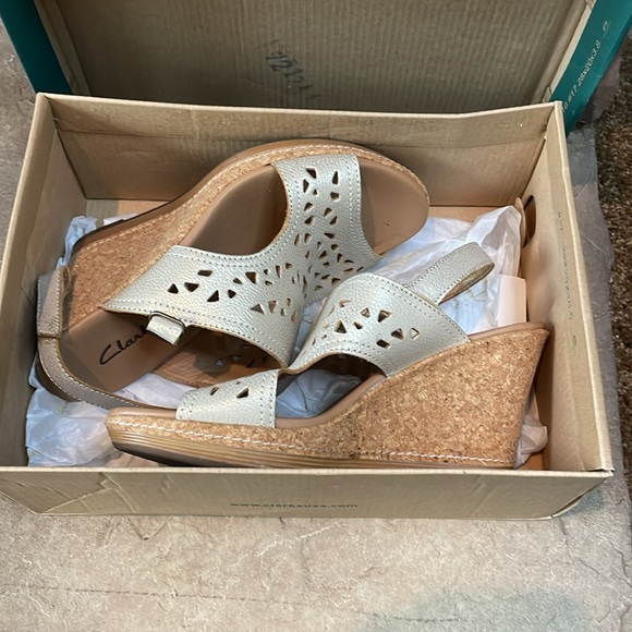 🔥Clarks🔥 - Picture 2 of 10